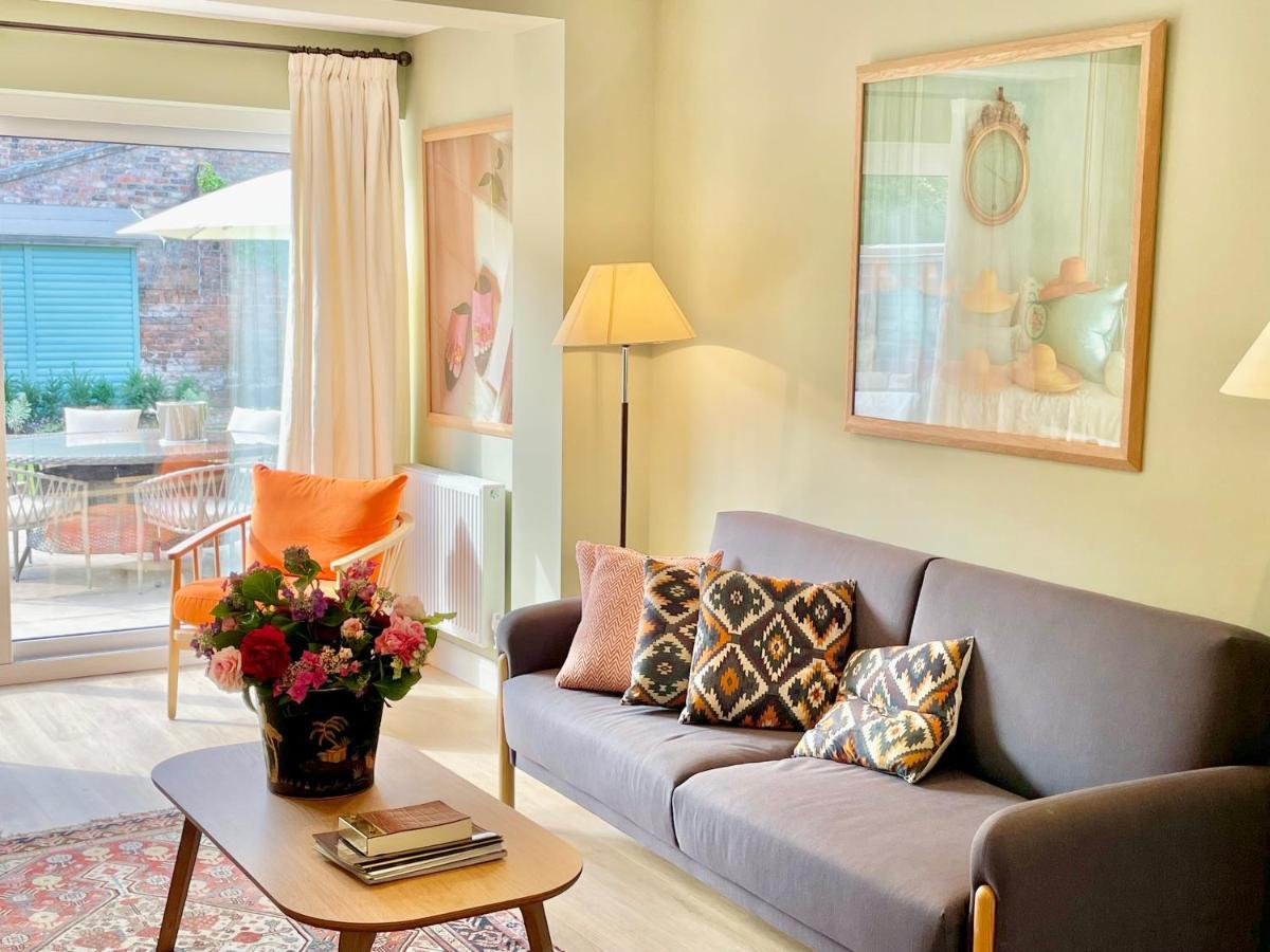 Central Townhouse With Free Off Road Parking And Garden ยอร์ค ภายนอก รูปภาพ